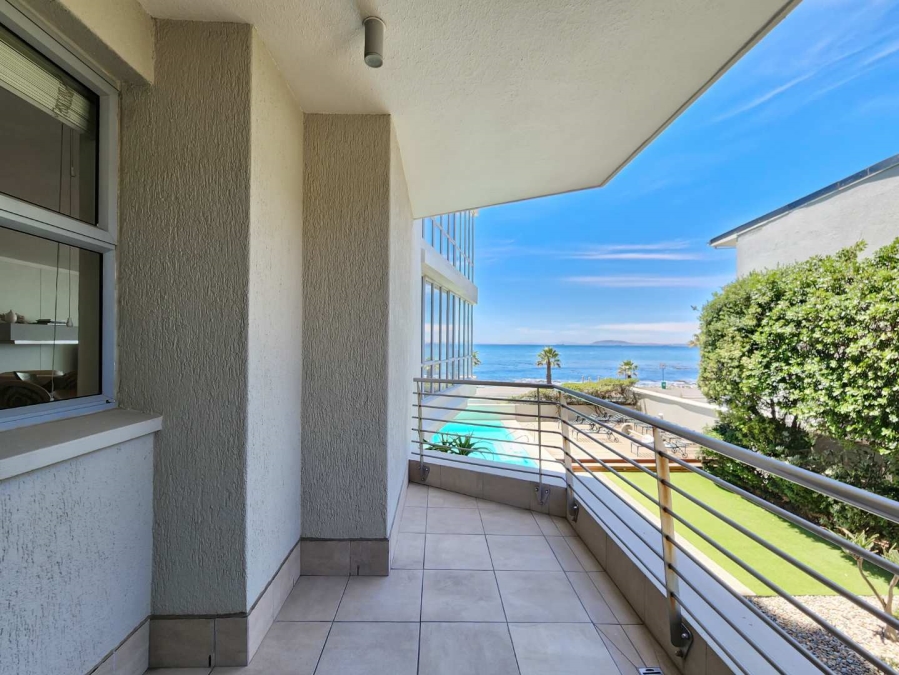 3 Bedroom Property for Sale in Mouille Point Western Cape